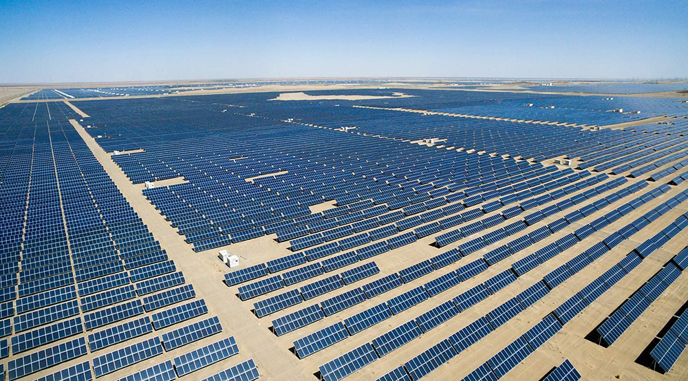 Se inicia un gran proyecto integrado de fotovoltaica y almacenamiento en América del Norte, proporcionando suministro estable de electricidad verde para centros de cómputo de IA